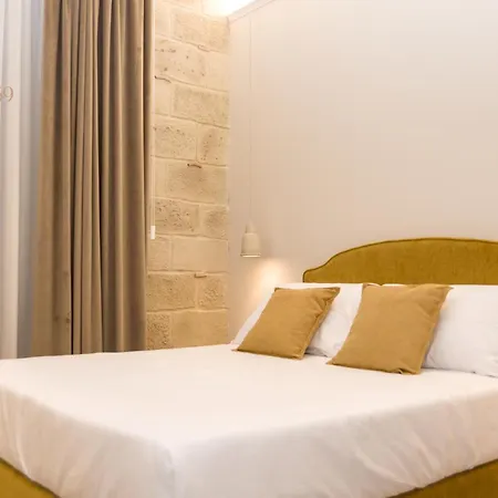 Bed & Breakfast Maqueda 259 - In Palermo's Lively Heart