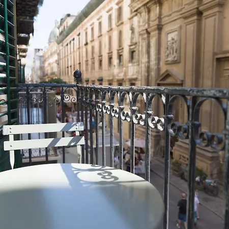 Maqueda 259 - In Palermo's Lively Heart לינה וארוחת בוקר 4*